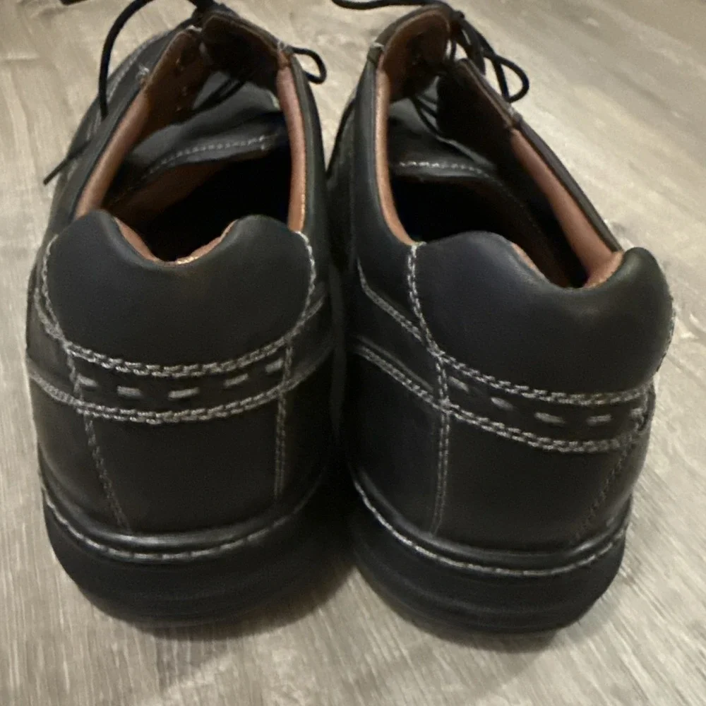 Johnston & Murphy XC4  Sheepskin Waterproof Mens Size 12M